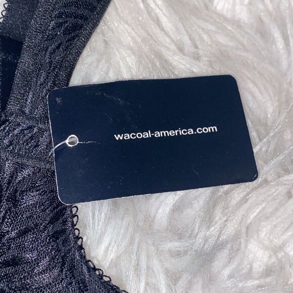 Wacoal Awareness Underwire Bra - Picture 4 of 7